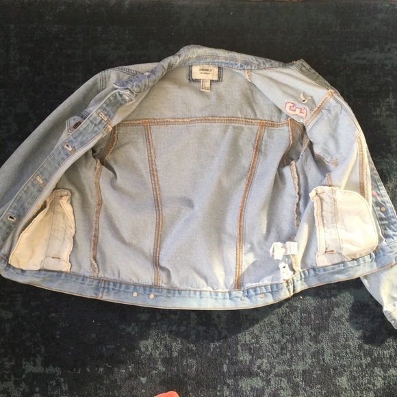Forever 21 Small Jean Jacket Denim Embroidered Distressed - Picture 6 of 11